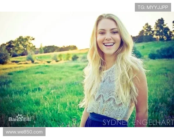 安娜·索菲亚·罗伯：不止于颜值，她用实力与魅力征服世界